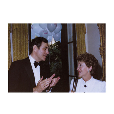John and Nancy Reagan at an event that John hosted in support of President Ronald Reagan's presidential campaign in 1980